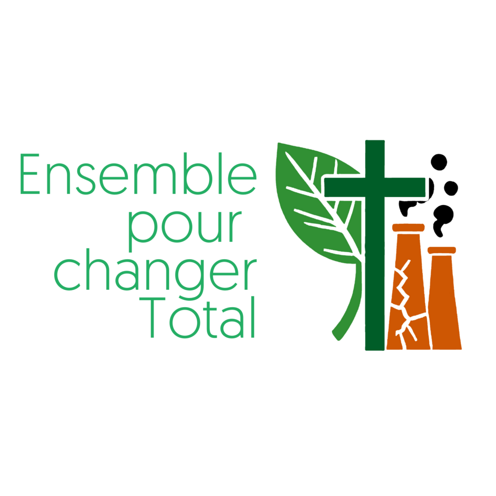 Logo de la campagne "Ensemble pour changer Total", une croix devant une feuille et deux cheminées